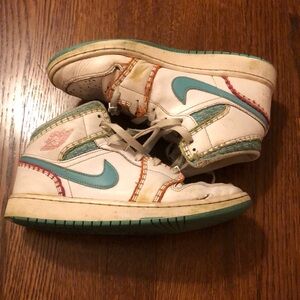 Nike customized sneakers (size 6.5y)